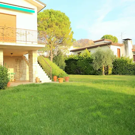 Near Garda Ferienhaus Bardolino